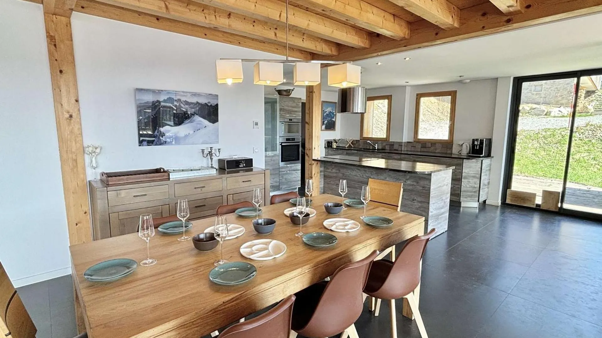 Chalet 8 Pieces Avec Spa, Sauna, 15 Pers, A 800M Des Pistes, Notre-Dame-De-Bellecombe - Fr-1-595-1 0*,